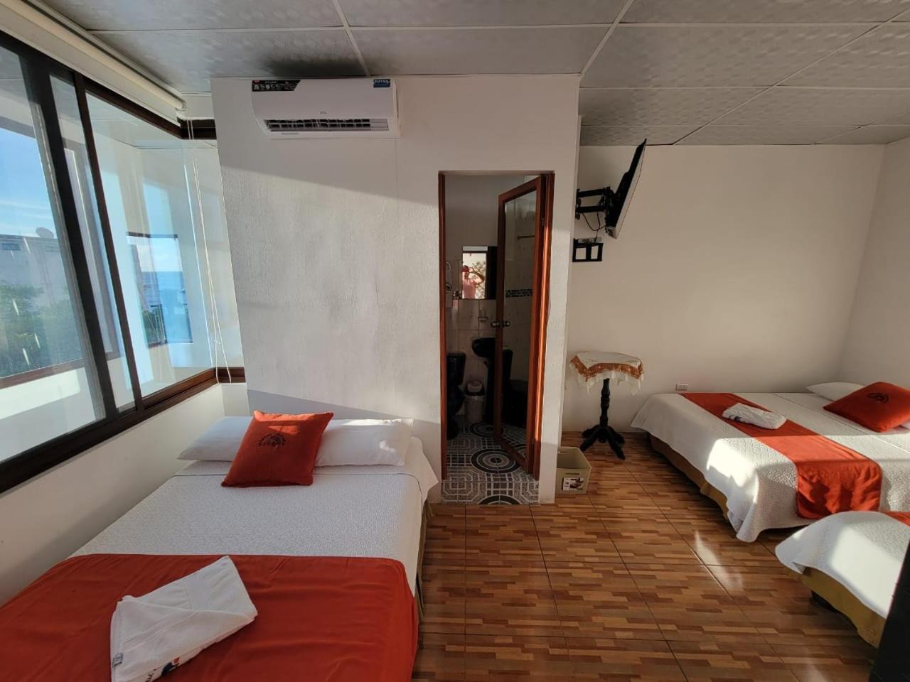 Hostal Gosén Puerto Baquerizo Moreno Kültér fotó